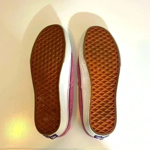 VANS Classic Low Skate Shoes Sneakers Hot Pink White RARE Purple Tag Women’s 7 - Picture 7 of 10